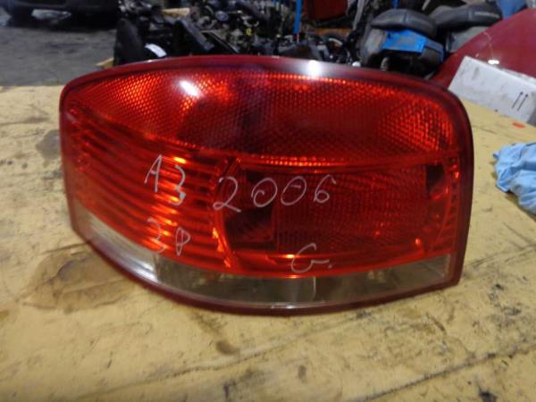 FEU ARRIERE GAUCHE AUDI A3 - Vue 1